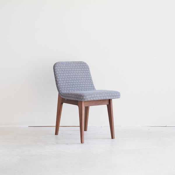 Bolo dining chair (ボーロ ダイニングチェア)